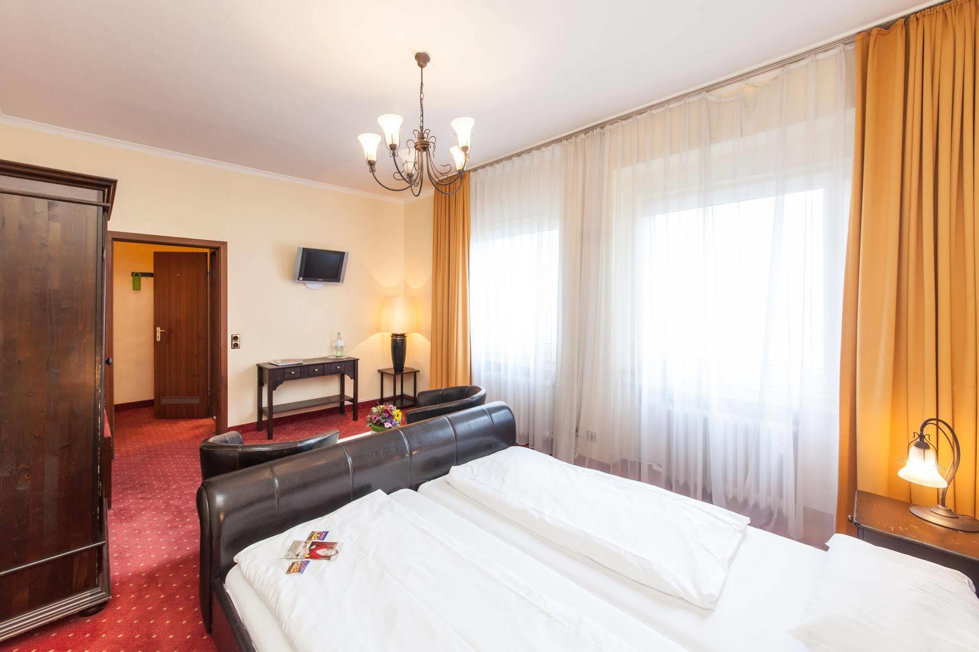 Hotel An Der Oper Duesseldorf Exteriér fotografie
